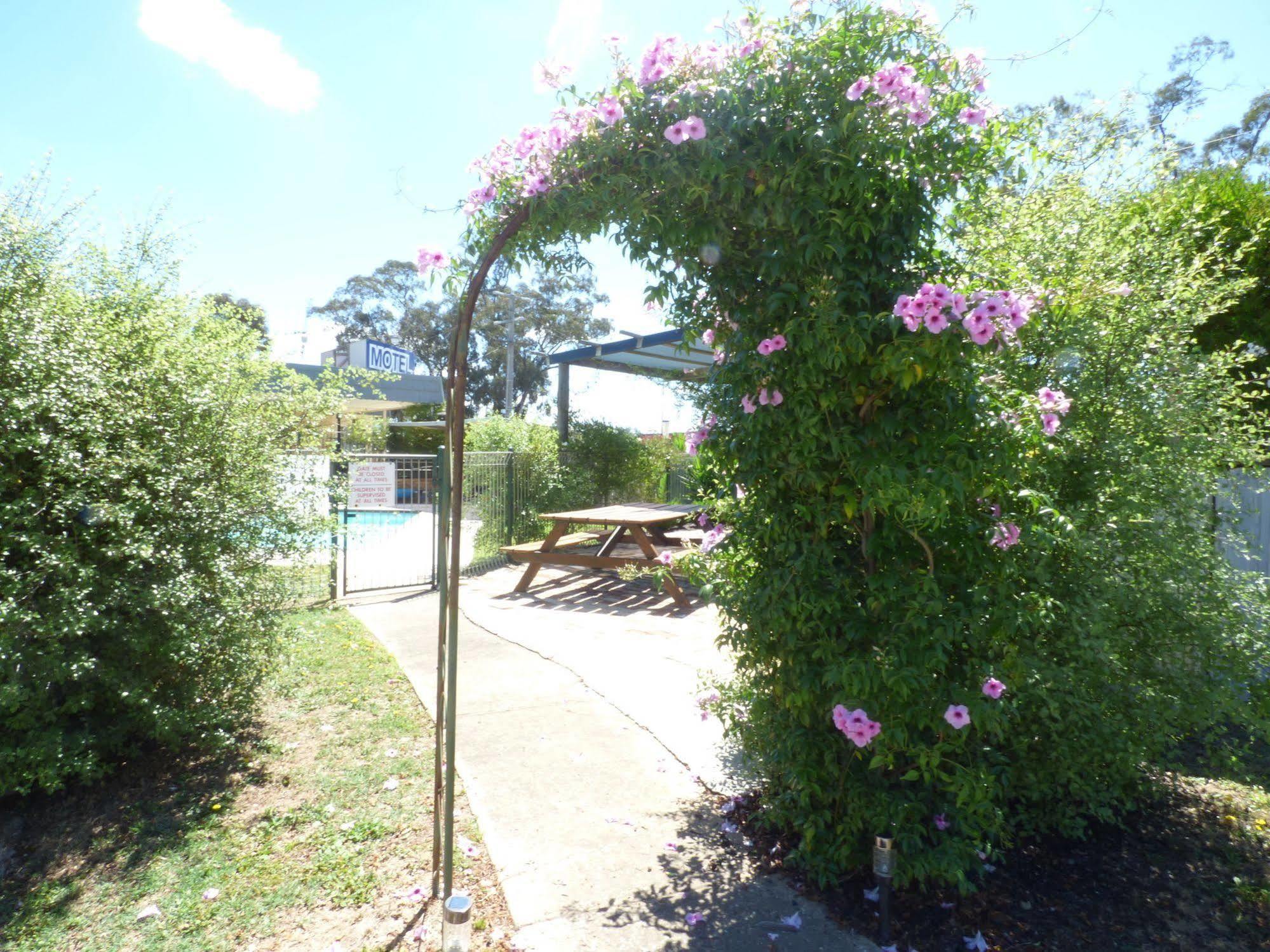 Calder Family Motel Bendigo Exterior foto